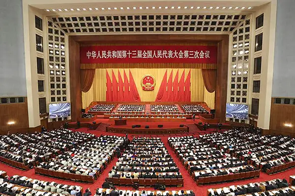 两会聚焦环保，2020年环保大方向不变，执法力度不减