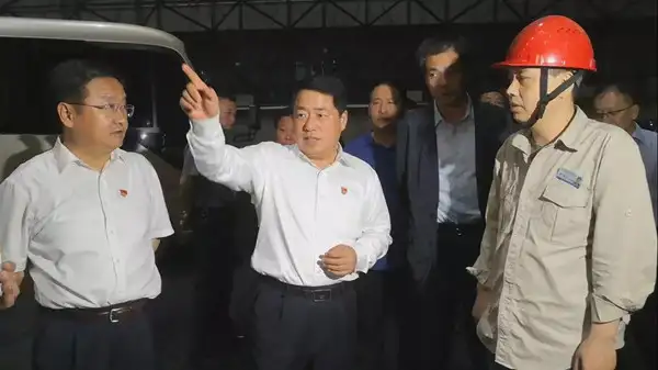郑州市生态环境厅夜查落实第十一届全国民族运动会空气质量保障情况