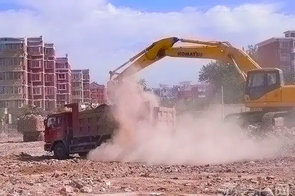 扬尘污染