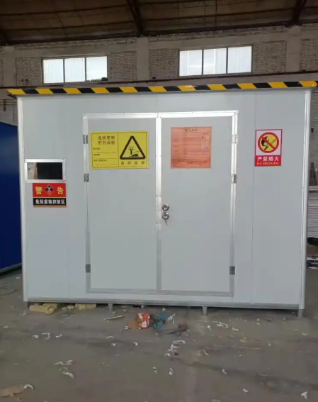 焦作危废暂存间实景图,展示合规的危废储存设施